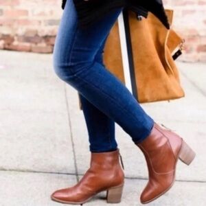 Madewell AMES Brown Cognac Leather Ankle Boots B2061 Size 7.5